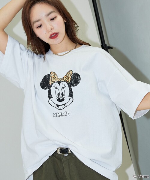 Disney（ディズニー）の「PUBLUX/パブリュクス 別注 MINNIE FACEプリントTシャツ(限定展開)（Tシャツ/カットソー・メンズ・ピンク/ブラック/ホワイト・SMALL/LARGE/MEDIUM）」の18枚目の写真
