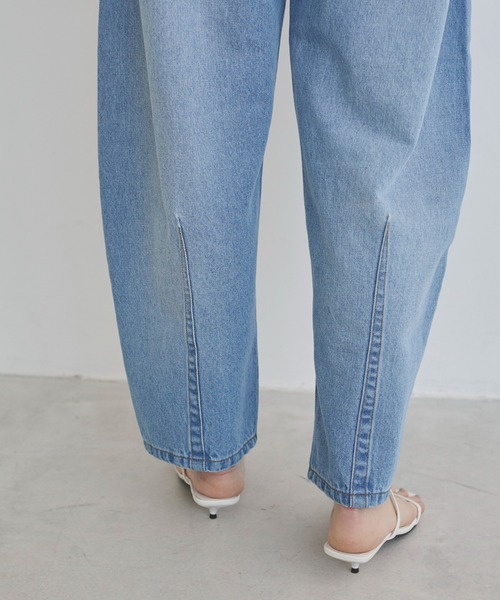 ANGIE（アンジー）の「カーブ デニムパンツ《詳細動画あり》（デニムパンツ・レディース・ブラック/ブルー/ネイビー・SMALL/MEDIUM/LARGE）」の21枚目の写真