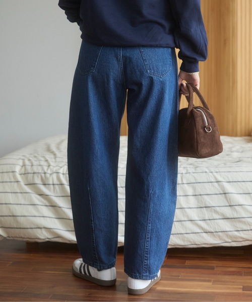 ANGIE（アンジー）の「カーブ デニムパンツ《詳細動画あり》（デニムパンツ・レディース・ブラック/ブルー/ネイビー・SMALL/MEDIUM/LARGE）」の12枚目の写真