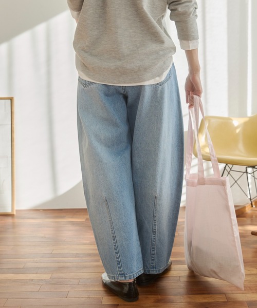 ANGIE（アンジー）の「カーブ デニムパンツ《詳細動画あり》（デニムパンツ・レディース・ブラック/ブルー/ネイビー・SMALL/MEDIUM/LARGE）」の17枚目の写真