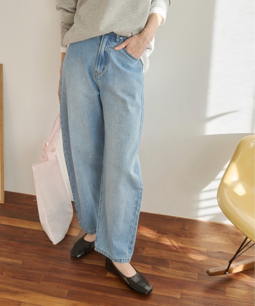 ANGIE（アンジー）の「カーブ デニムパンツ《詳細動画あり》（デニムパンツ・レディース・ブラック/ブルー/ネイビー・SMALL/MEDIUM/LARGE）」の19枚目の写真