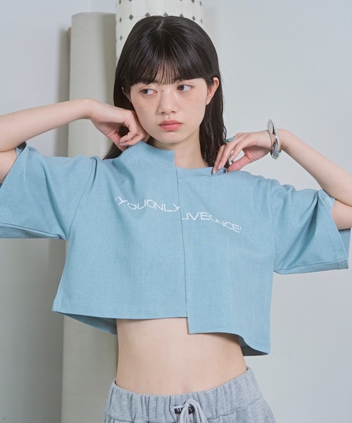 VIOLETTA（ヴィオレッタ）の「ピグメント加工風クロップドTシャツ（Tシャツ/カットソー・レディース・ホワイト/ライトブルー/グレー・FREE）」の10枚目の写真