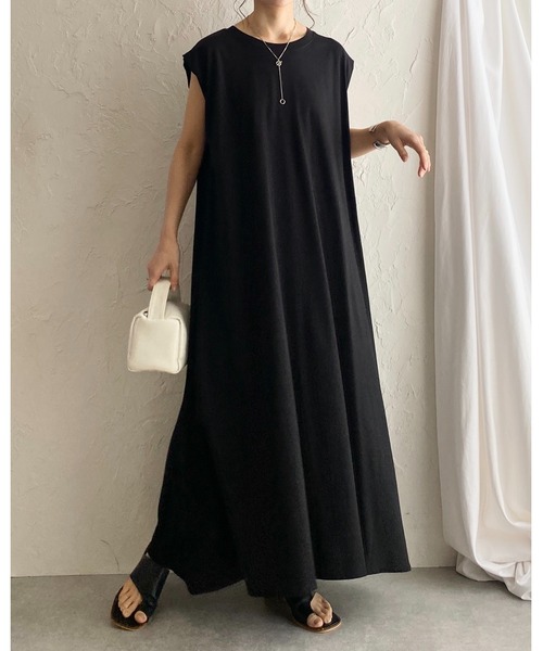 She's Closet(シーズクローゼット)の「タックフレンチスリーブロング丈AラインボリュームフレアTシャツワンピース(ワンピース・レディース・ダークブルー/ブラック/グレイッシュベージュ・FREE)」の1枚目の写真
