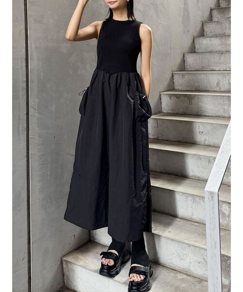 MURUA（ムルーア）の「ニットドッキングワンピース（ワンピース・レディース・ブラック/カーキ・FREE）」の2枚目の写真