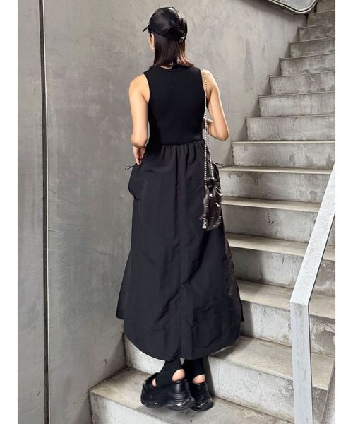 MURUA（ムルーア）の「ニットドッキングワンピース（ワンピース・レディース・ブラック/カーキ・FREE）」の11枚目の写真