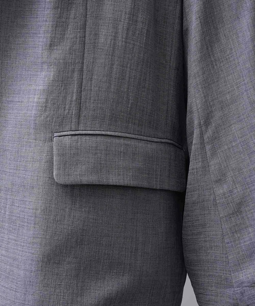 MAISON SPECIAL（メゾンスペシャル）の「《UNISEX》Triacetate Prime-Over Tailored Jacket/トリアセテートプライムオーバーテーラードジャケット【MAISON SPECIAL/メゾンスペシャル】（テーラードジャケット・メンズ・チャコールグレー/ブルー/ブラック/グレイッシュベージュ・0/1/2）」の19枚目の写真