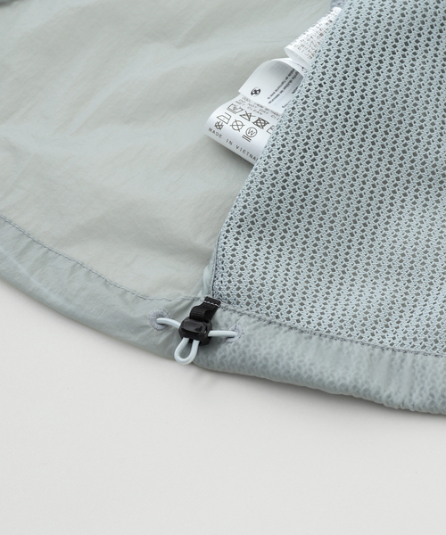SAN SAN GEAR(サンサンギア)の「SAN SAN GEAR / サンサンギア EMULSIVE JACKET SG2501JK05(ナイロンジャケット・メンズ・ブラック/チャコールグレー・2/1)」の5枚目の写真