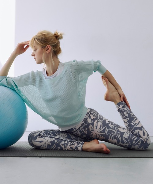 【新品】Chacott チャコット　フラワーレギンス定価14520円　完売品 新品】Chacott チャコット フラワーレギンス定価14520円 完売品