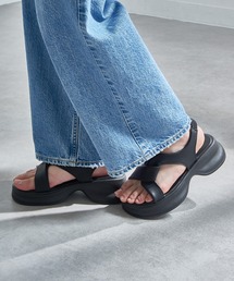 MAGASIN DE MODE Chou Chou(�}�K�W���f���[�h�V���V��)�́yMAGASIN DE MODE Chou Chou�z�{�����[���\�[���N���X�X�g���b�v�T���_�� KNF-TP(�T���_��)