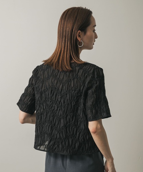 SENSE OF PLACE by URBAN RESEARCH(センスオブプレイスバイアーバンリサーチ)の「フロントホックシャーリングブラウス(シャツ/ブラウス・レディース・アイボリー/ライトブルー/ブラック・ONE)」の15枚目の写真