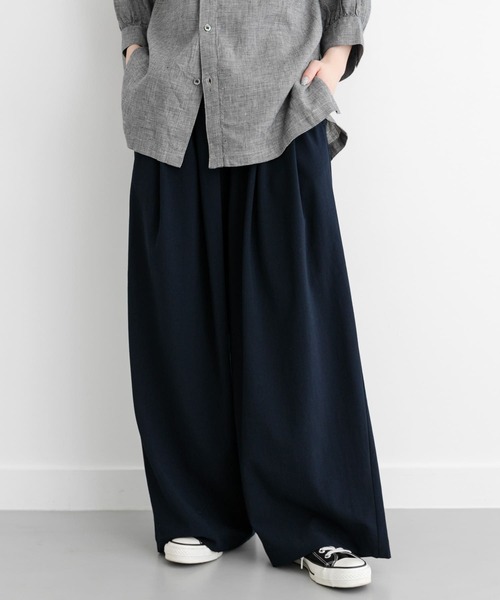 FORK&SPOON（フォークアンドスプーン）の「FORK&SPOON　ツータックワイドイージーパンツ（その他パンツ・レディース・チャコールグレー/ベージュ/ブルー系その他・1/2）」の17枚目の写真