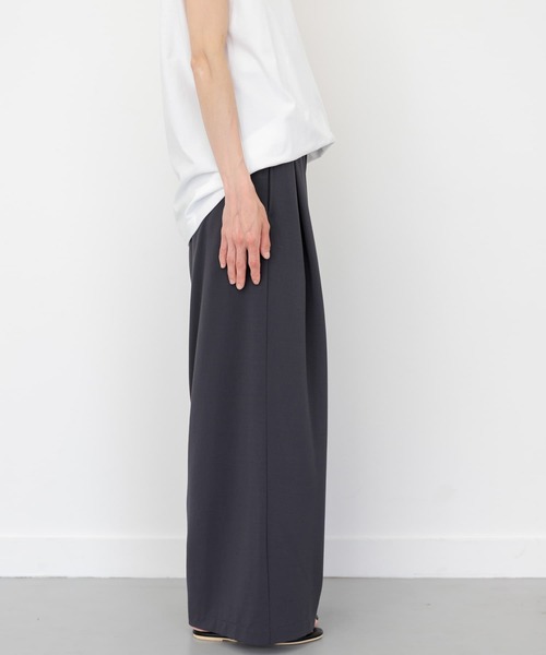 FORK&SPOON（フォークアンドスプーン）の「FORK&SPOON　ツータックワイドイージーパンツ（その他パンツ・レディース・チャコールグレー/ベージュ/ブルー系その他・1/2）」の21枚目の写真