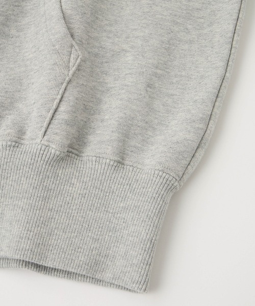 X-girl（エックスガール）の「TRIBAL HEART ZIP UP SWEAT HOODIE（パーカー・レディース・アッシュ/ブラック/ブラウン・S/M）」の10枚目の写真