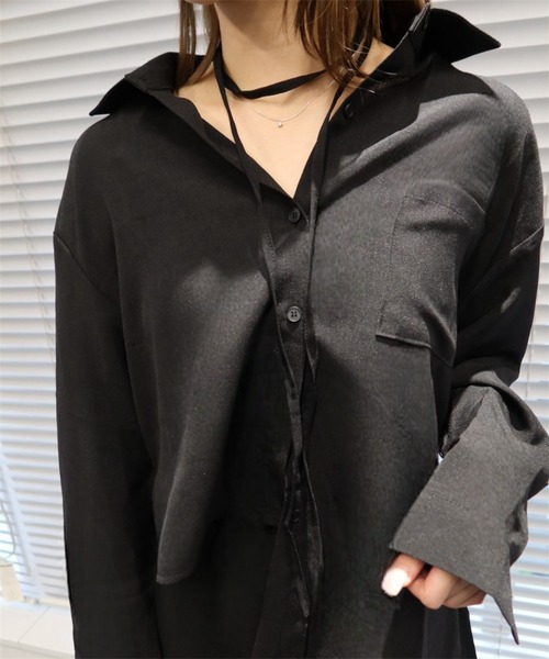 THEODORIC.dy(セオドリックディ)の「アシンメトリレイヤーシャツ/ シンメトリーブラウス(シャツ/ブラウス・レディース・アイボリー/ブラック・FREE)」の3枚目の写真