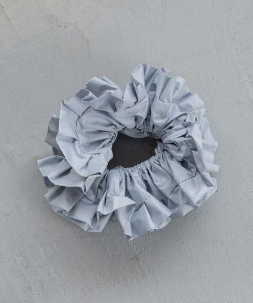 LOWRYS FARM(ローリーズファーム)の「シャカシャカシュシュ(ヘアゴム・レディース・ブラック/グレー/オフホワイト/ベージュ・FREE)」の3枚目の写真