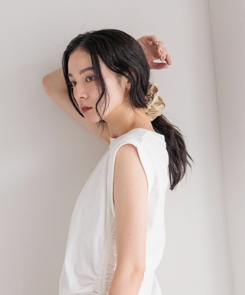 LOWRYS FARM(ローリーズファーム)の「シャカシャカシュシュ(ヘアゴム・レディース・ブラック/グレー/オフホワイト/ベージュ・FREE)」の19枚目の写真