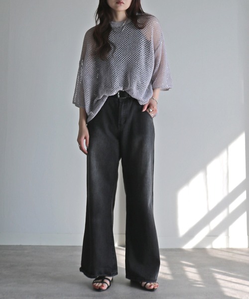 COURO(コウロ)の「スパンコールメッシュ編みシアーニットトップス(ニット/セーター・レディース・ベージュ/ブラック/ライトグレー・M)」の11枚目の写真