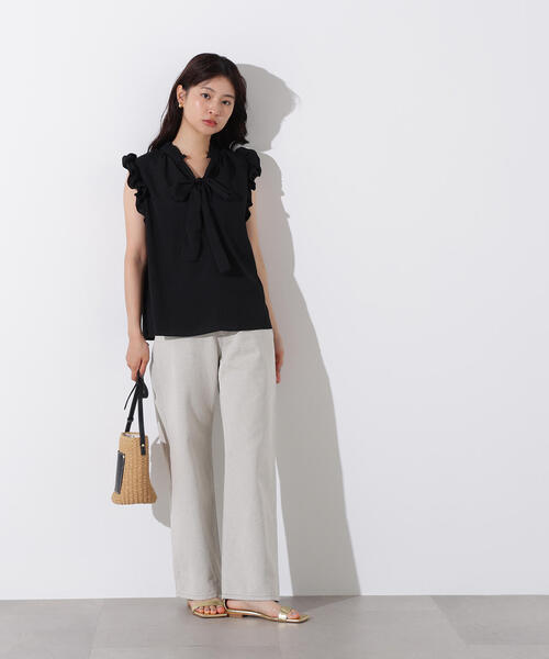 N.(N. Natural Beauty Basic)(エヌエヌナチュラルビューティーベーシック)の「フリルスリーブバックリボンブラウス(シャツ/ブラウス・レディース・ブラック/ブルー/ラベンダー・MEDIUM)」の10枚目の写真