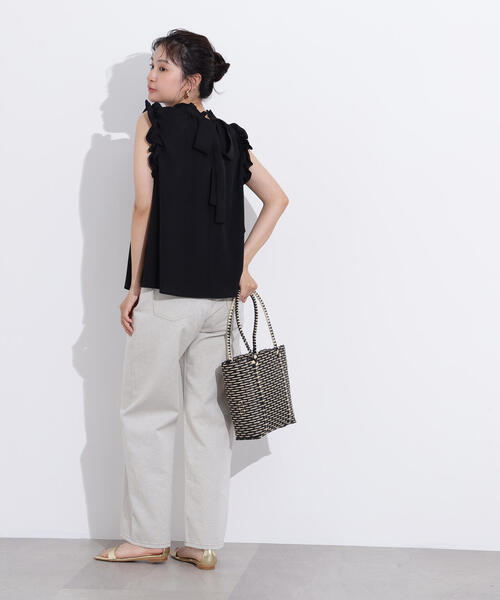 N.(N. Natural Beauty Basic)(エヌエヌナチュラルビューティーベーシック)の「フリルスリーブバックリボンブラウス(シャツ/ブラウス・レディース・ブラック/ブルー/ラベンダー・MEDIUM)」の16枚目の写真