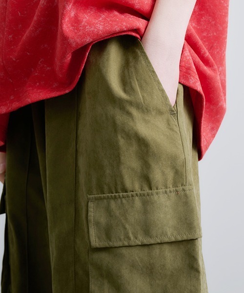 Revo.（レボ）の「Revo. ポリスウェード ワイドカーゴパンツ（カーゴパンツ・メンズ・カーキ/グレー/ブラック・2/1）」の7枚目の写真