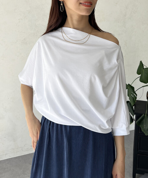 Chez toi(シェトワ)の「ドレープカットソー(Tシャツ/カットソー・レディース・ホワイト/ピンク/ネイビー・FREE)」の4枚目の写真