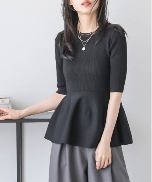 Lajour（ラジュール）の「【日本製】2WAYペプラムリブニットトップス（Tシャツ/カットソー・レディース・ブラック/モカ/ベージュ/ライトグレー・フリー）」の6枚目の写真