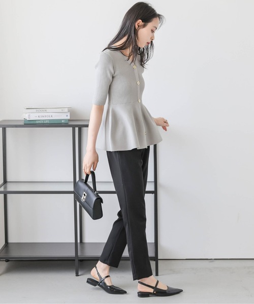 Lajour（ラジュール）の「【日本製】2WAYペプラムリブニットトップス（Tシャツ/カットソー・レディース・ブラック/モカ/ベージュ/ライトグレー・フリー）」の16枚目の写真