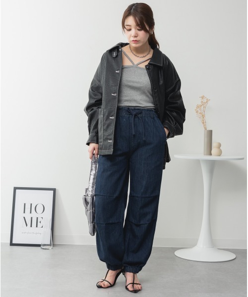 RCD(アールシーディー)の「リラックスワイドパラシュートパンツ(デニムパンツ・レディース・ワンウォッシュ/ライトブルー/ネイビー・L/LL/3L/4L/M)」の13枚目の写真
