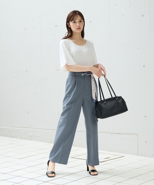 Andemiu（アンデミュウ）の「シアーストライプスリットカットソー574455（Tシャツ/カットソー・レディース・オフホワイト/ブラック・FREE）」の4枚目の写真