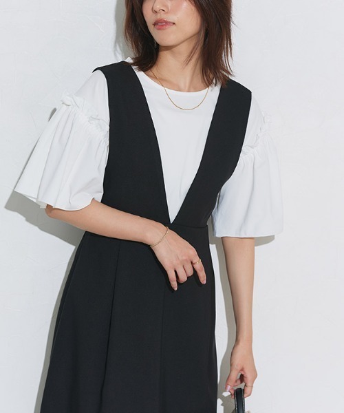Pierrot(ピエロ)の「ドライタッチフリルギャザースリーブTシャツ(Tシャツ/カットソー・レディース・ネイビー/ブラック/オフホワイト/ラベンダー・L/M)」の2枚目の写真