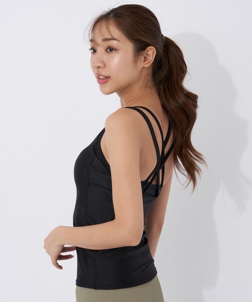 FILA(フィラ)の「YOGAトップス(キャミソール・レディース・ブラック/ピンク/グリーン/ネイビー/ライトピンク・X-LARGE/MEDIUM/LARGE/SMALL)」の1枚目の写真