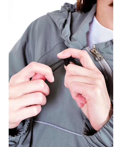 APPLEBUM(アップルバム)の「Nylon Track Jacket(ナイロンジャケット・メンズ・グレー/ネイビー・X-LARGE/LARGE/MEDIUM)」の5枚目の写真