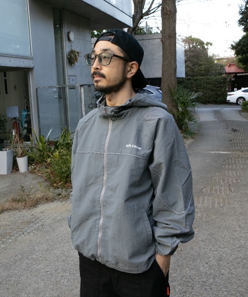 APPLEBUM(アップルバム)の「Nylon Track Jacket(ナイロンジャケット・メンズ・グレー/ネイビー・X-LARGE/LARGE/MEDIUM)」の17枚目の写真