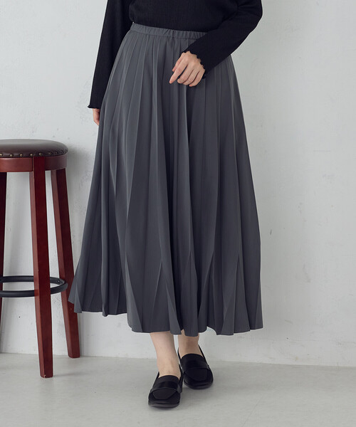 COMME CA ISM(コムサイズム)の「トランスフォーム プリーツスカート(スカート・レディース・チャコール/ブラック・LARGE/MEDIUM)」の7枚目の写真