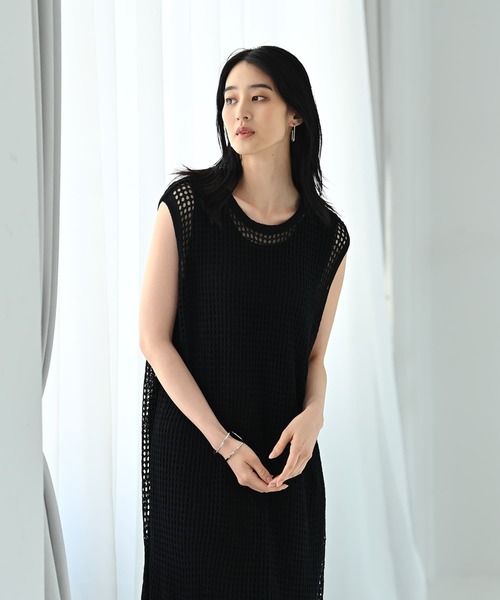 STYLE DELI(スタイルデリ)の「【BLK001】スリット入りメッシュニットワンピース(ワンピース・レディース・グレー/ブラック・FREE)」の1枚目の写真