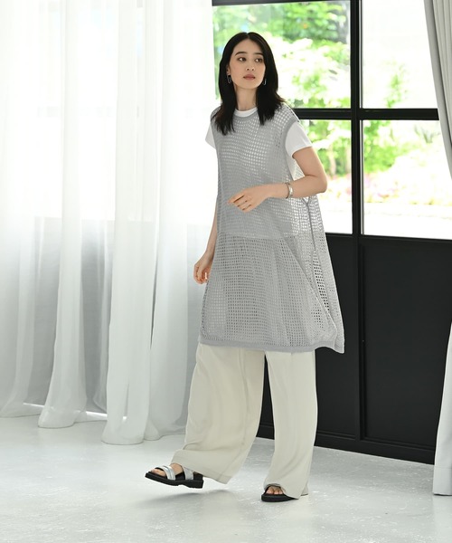 STYLE DELI(スタイルデリ)の「【BLK001】スリット入りメッシュニットワンピース(ワンピース・レディース・グレー/ブラック・FREE)」の22枚目の写真