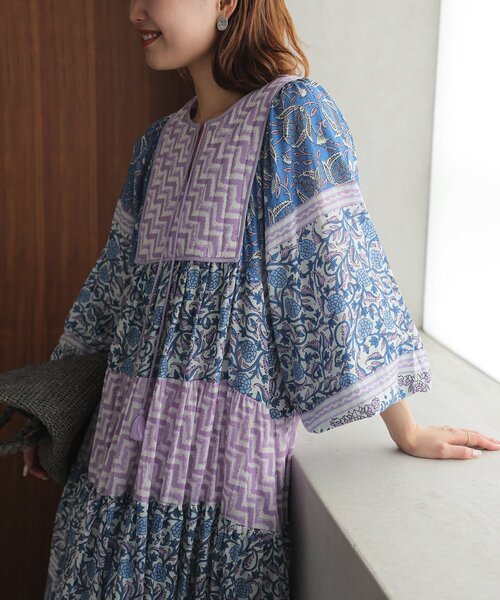 SLOBE IENA（スローブイエナ）の「インドパネルティアードワンピース（ワンピース・レディース・ブルー/ピンク・36/38）」の19枚目の写真