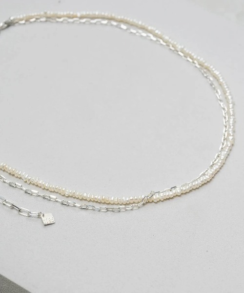 HERGO（ハーゴ）の「NP:HERGO Cut Chain Baby Pearl Necklace SV-925（ネックレス・メンズ・ブラック/ホワイト・FREE）」の4枚目の写真