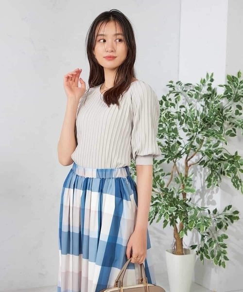 a.v.v(アーヴェヴェ)の「プリーツライクニット(ニット/セーター・レディース・ライトピンク/グレー系その他/ブラック・36/34/40/38/42)」の9枚目の写真