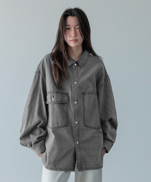 LOWRYS FARM（ローリーズファーム）の「【LFM(U)】デニムオーバーシャツ　571340（シャツ/ブラウス・メンズ・ブルー/ブラック・MEDIUM/LARGE）」の15枚目の写真