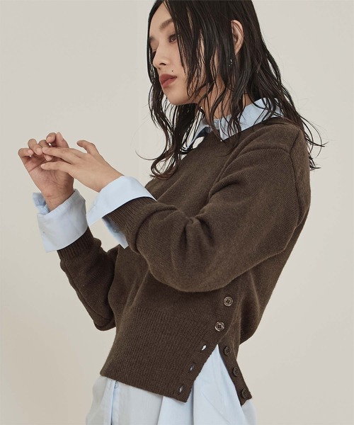 miette(ミエット)の「アシメサイドボタンニット(ニット/セーター・レディース・グレー/イエロー/ピンク/ブラウン/ライトブルー・M/L)」の18枚目の写真