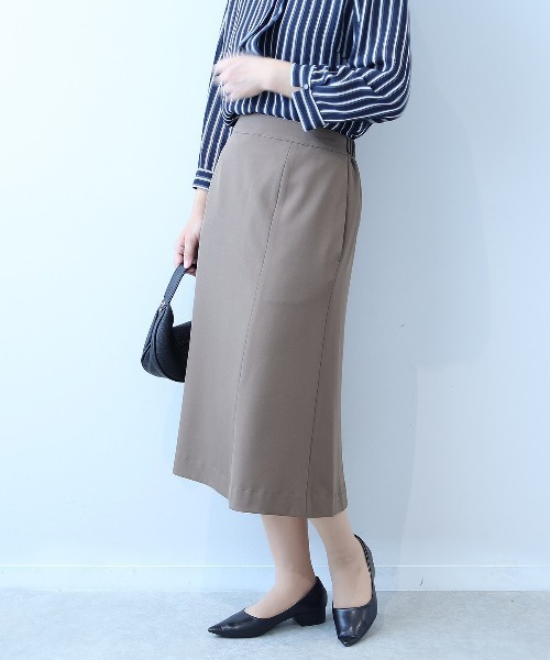 fleur by mint breeze(フルールバイミントブリーズ)の「【イージーケア】【L~5L 大きいサイズ】コンパクトツイルストレッチソフトAラインスカート(スカート・レディース・ネイビー/ブラウン・LL/3L/4L/5L/L)」の7枚目の写真