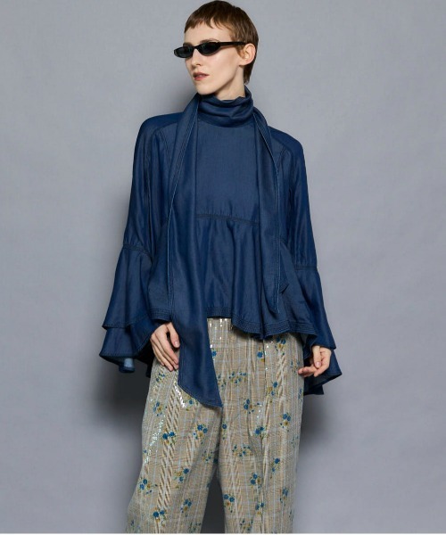 MAISON SPECIAL（メゾンスペシャル）の「Denim Bowtie Blouse/デニムボウタイブラウス（シャツ/ブラウス・レディース・ブルー/ブラック・FREE）」の16枚目の写真