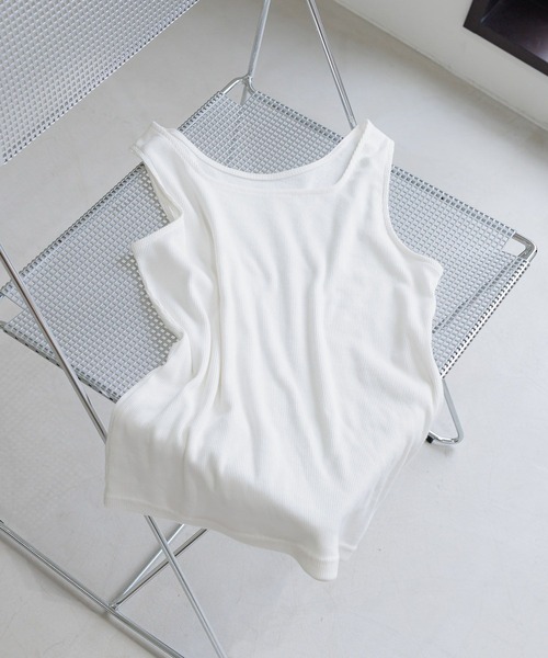 Andemiu（アンデミュウ）の「2WAYカットリブタンク587133（タンクトップ・レディース・オフホワイト/シルバー/ブラック・FREE）」の2枚目の写真