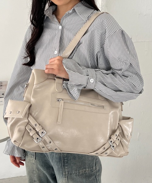 CLEA（クレア）の「【A4サイズ対応】ヴィンテージライクボストンバッグ（ボストンバッグ・レディース・ベージュ/ワインレッド/アイボリー/ブラック・FREE）」の20枚目の写真