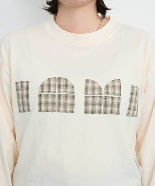 I am I in fact...（アイアムアイインファクト）の「LOGO patchwork Tシャツ（Tシャツ/カットソー・レディース・オフホワイト/ブラウン・FREE）」の9枚目の写真