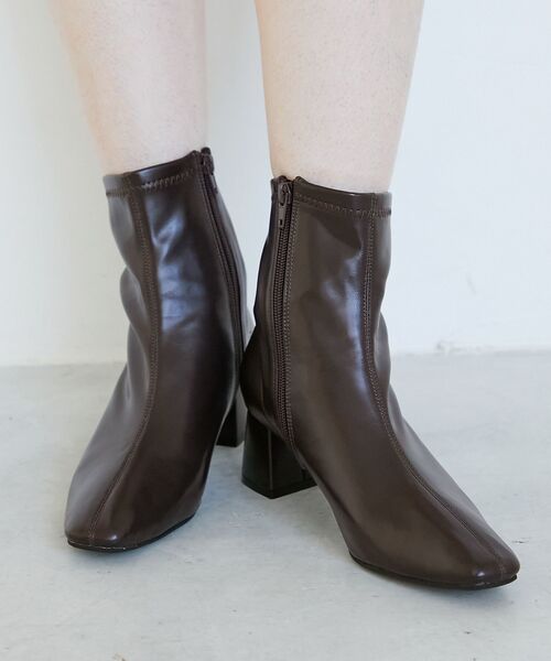 le.coeur blanc（ルクールブラン）の「スクエアトゥ裏起毛ストレッチブーツ（ブーツ・レディース・キャメル/ブラウン/ブラック・36/37/38/39）」の10枚目の写真