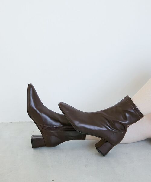 le.coeur blanc（ルクールブラン）の「スクエアトゥ裏起毛ストレッチブーツ（ブーツ・レディース・キャメル/ブラウン/ブラック・36/37/38/39）」の11枚目の写真