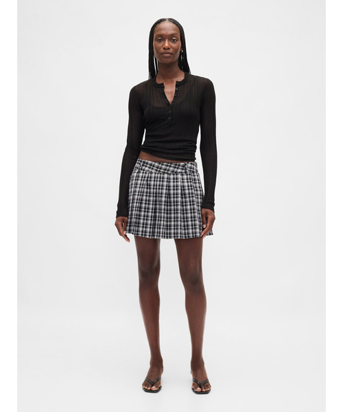 GAP(ギャップ)の「プリーツ ミニスカート・スコート(スカート・レディース・グレー系その他/グレー・M/L/XXS/XS/S)」の3枚目の写真