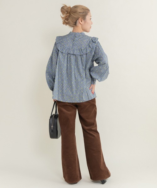 CHILD WOMAN（チャイルドウーマン）の「14Wコーデュロイ フレアパンツ（その他パンツ・レディース・ブラウン/ネイビー・36/38）」の11枚目の写真